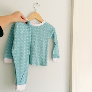 Burt’s Bees toddler pajamas size 24 months